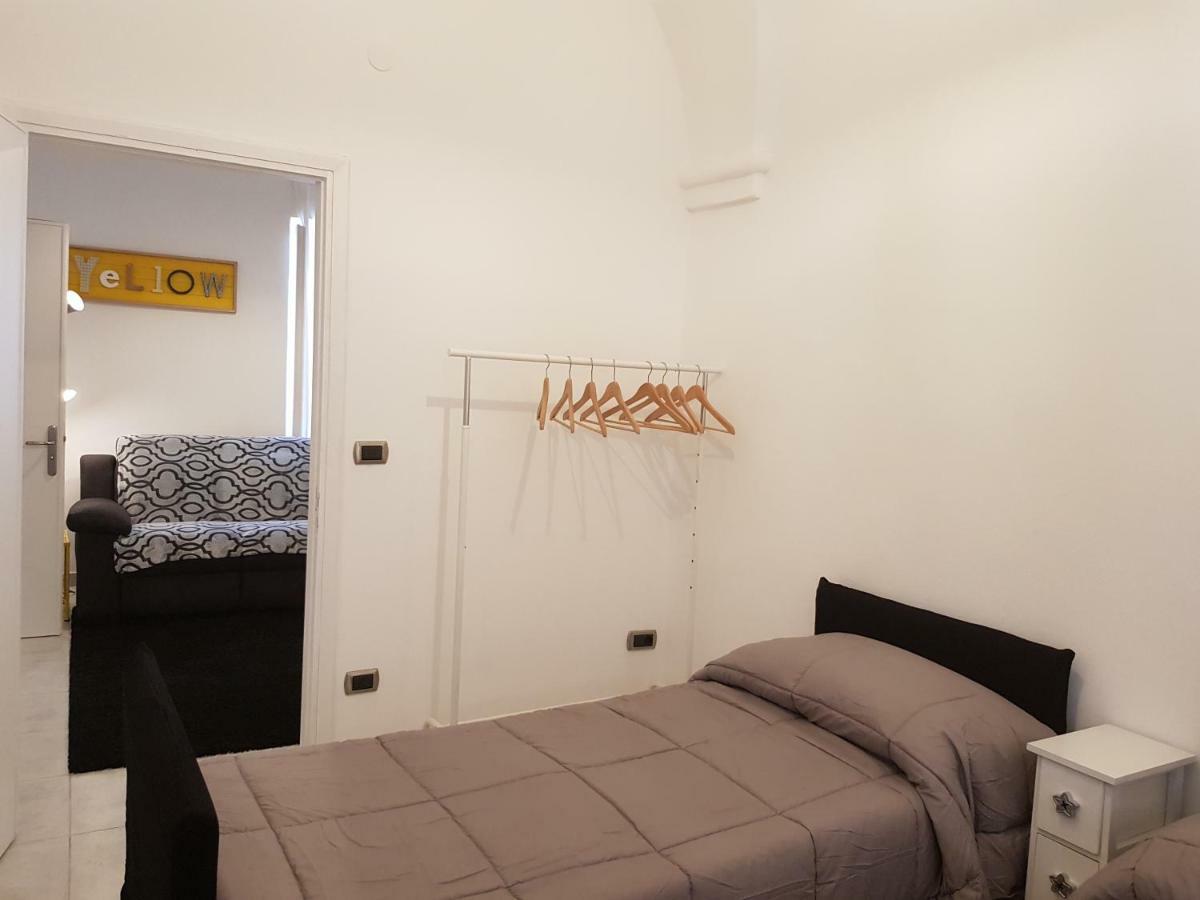Modern Flat With Panoramic Terrace In Zuccarello Lejlighed Eksteriør billede